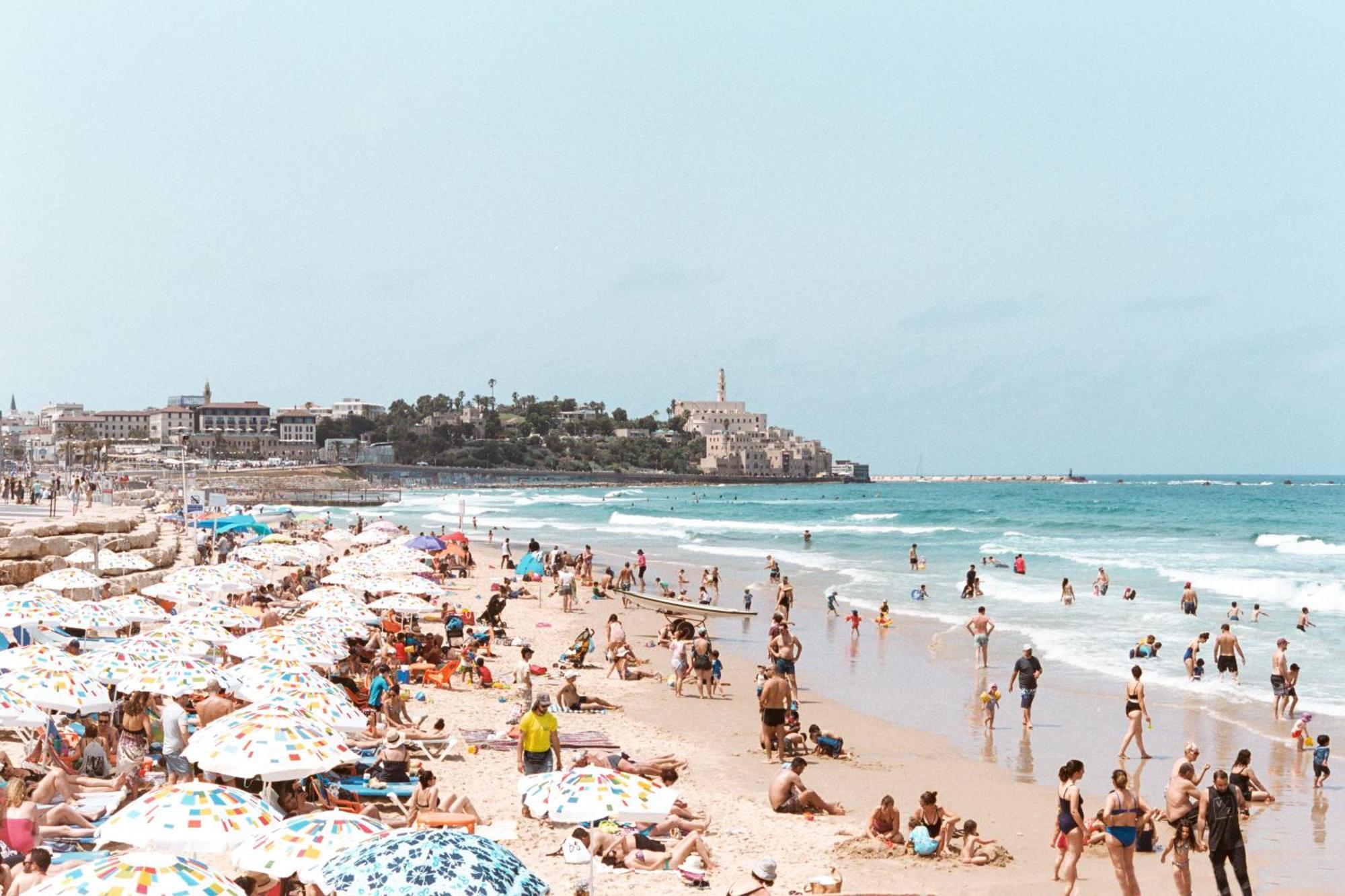 Wom Beach Pod Hotel - A Member Of Brown Hotels Tel Aviv Exterior photo