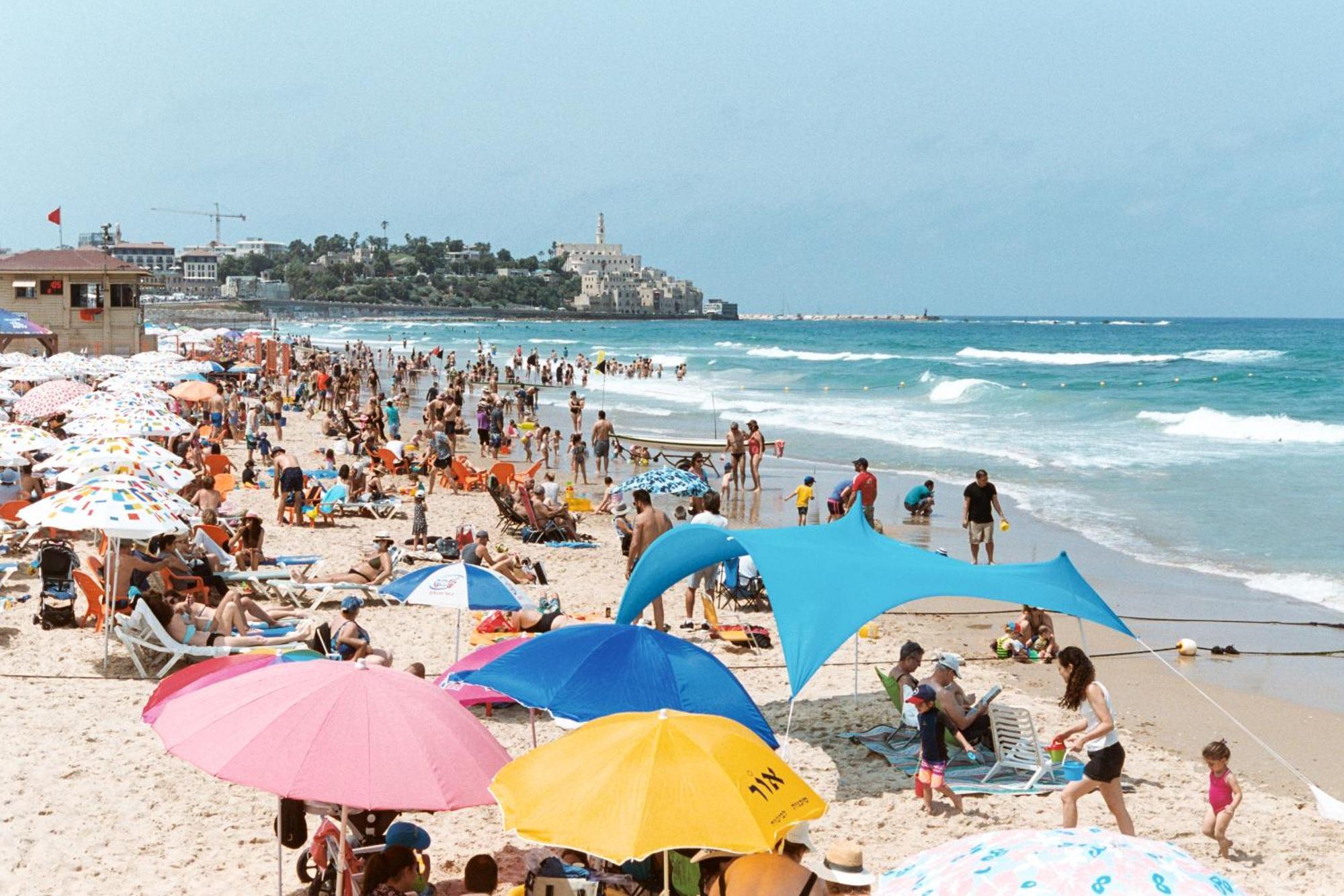 Wom Beach Pod Hotel - A Member Of Brown Hotels Tel Aviv Exterior photo